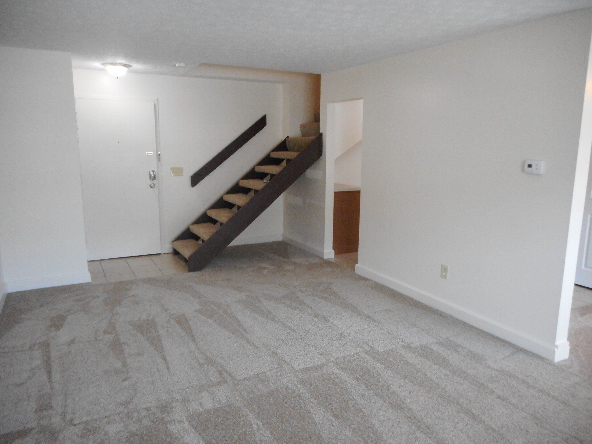 150-161 W. Maynard - Living Room 02