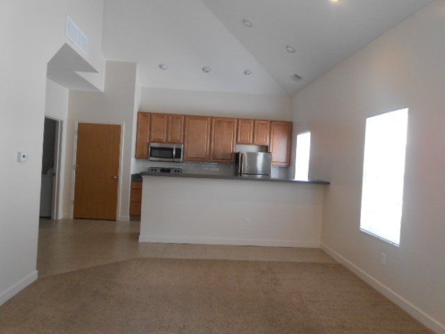 70-72 Bucks Alley galley living room