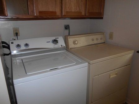 1543 Summit Street - In Unit Laundry