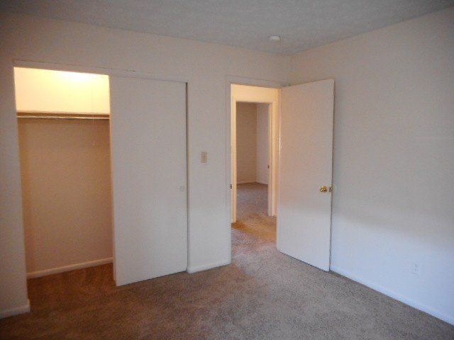 31 & 35 E 12th Ave door to hallway