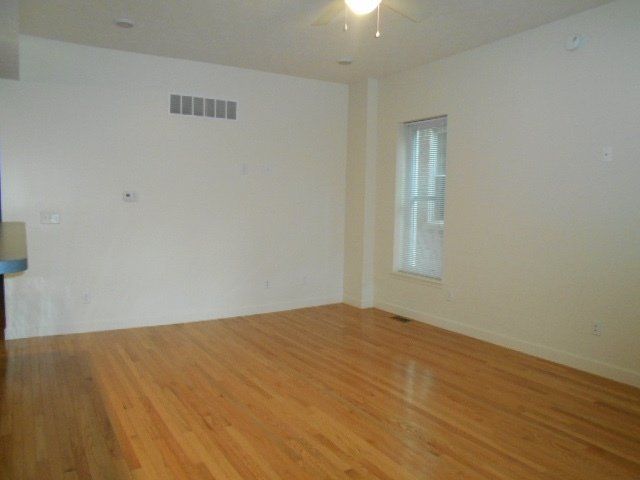 128 E. 11th Ave.- Living Room 02