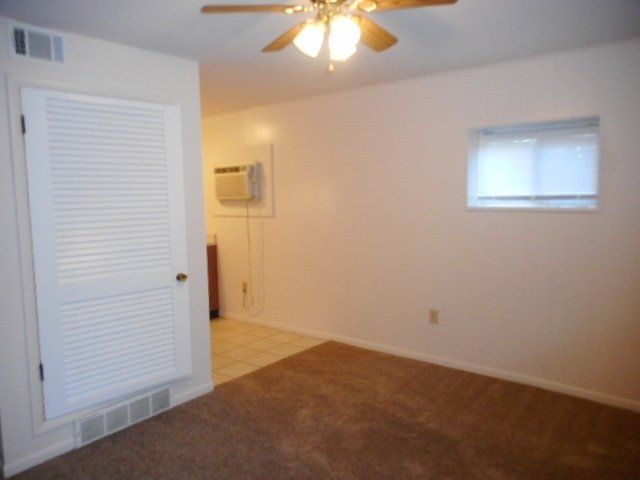 365-367 W. 6th Ave interior 19