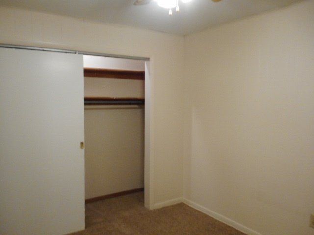 365-367 W. 6th Ave interior 14