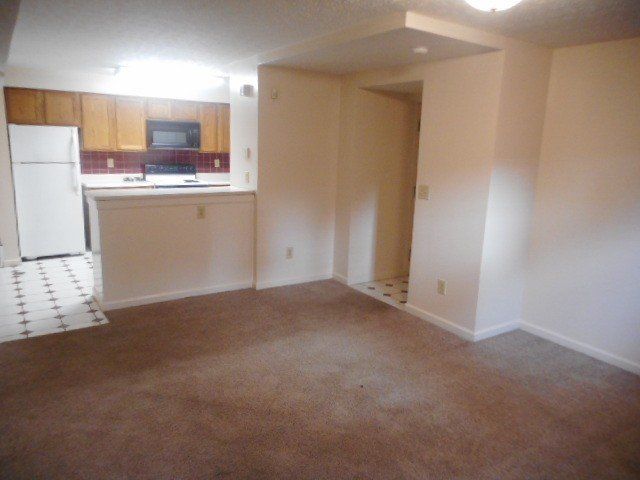 93 E. 15th Ave Apt. C interior 17