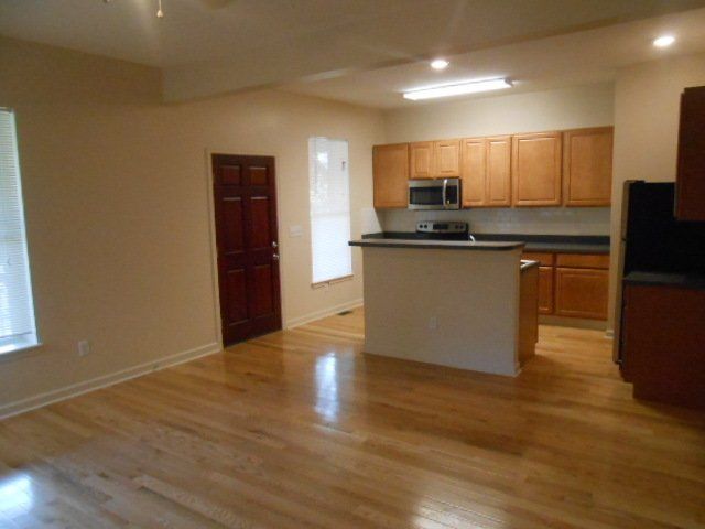 166 E. Lane Ave living room