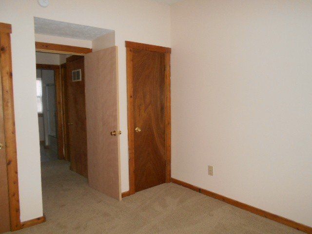 37 E. 14th Ave Apt. C bedroom