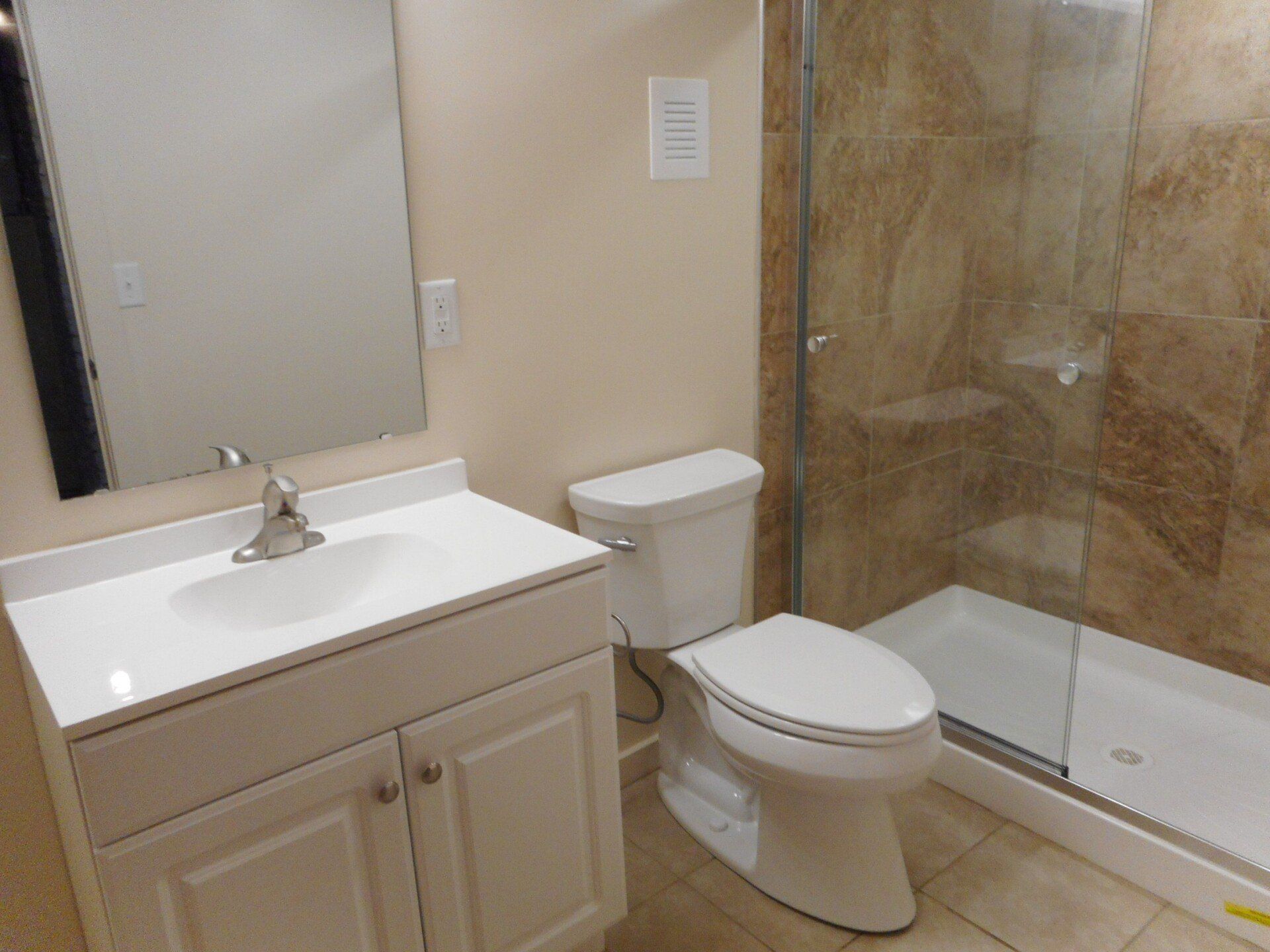 177 E. Norwich- Bathroom 01