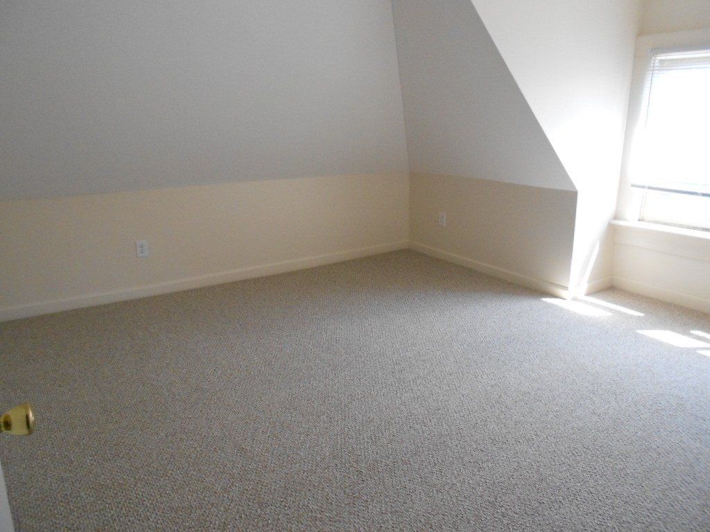 367 W. 6th Ave. Apt. 9.- Bedroom 02