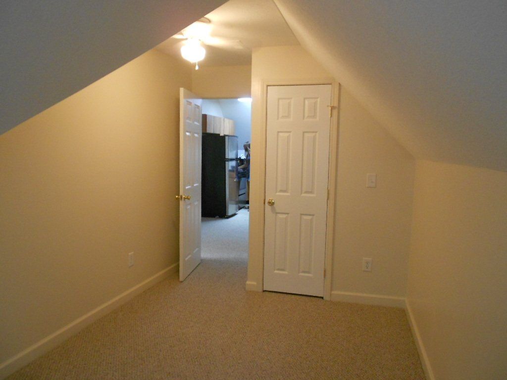 367 W. 6th Ave. Apt. 9.- Bedroom 01