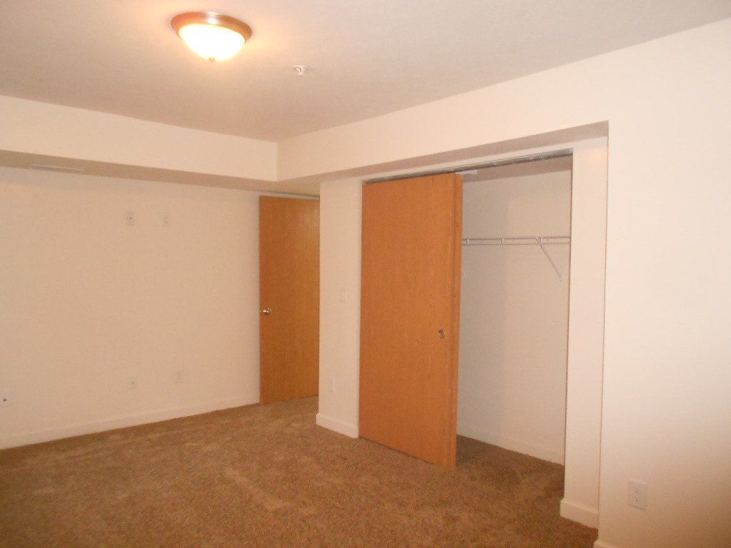 2000 Indianola Ave. Apt. A - Bedroom 04