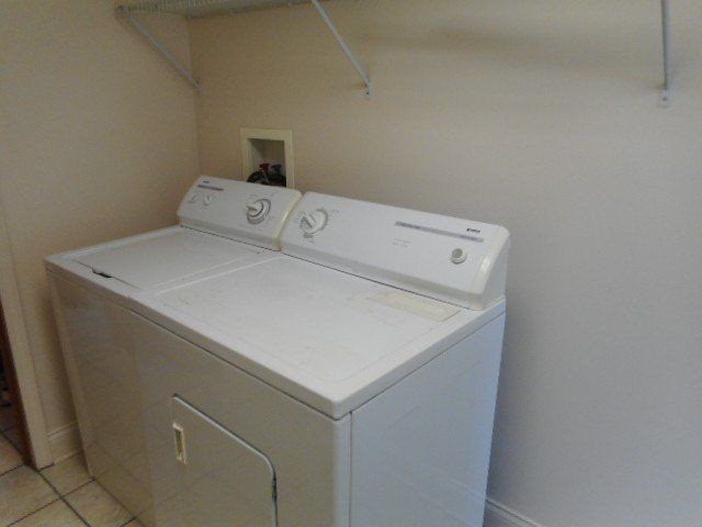 278 E. 13th Ave. - In Unit Laundry