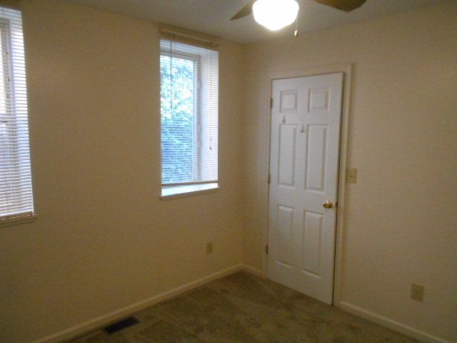 44 E. 12th Ave. Apt. C -  Bedroom with Ceiling Fan
