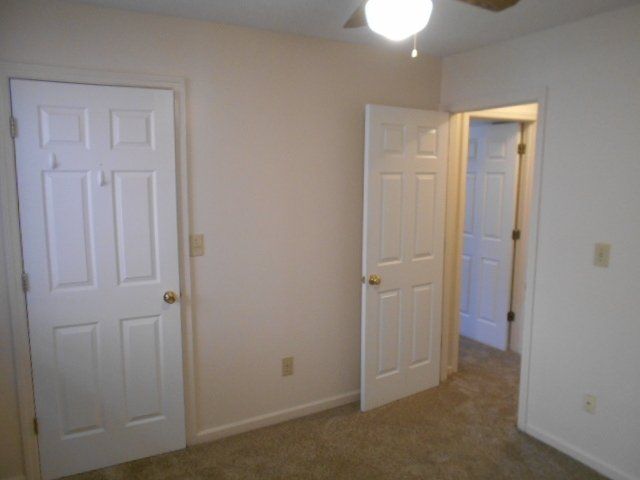 44 E. 12th Ave. Apt. C -  Bedroom with Closet and Ceiling Fan