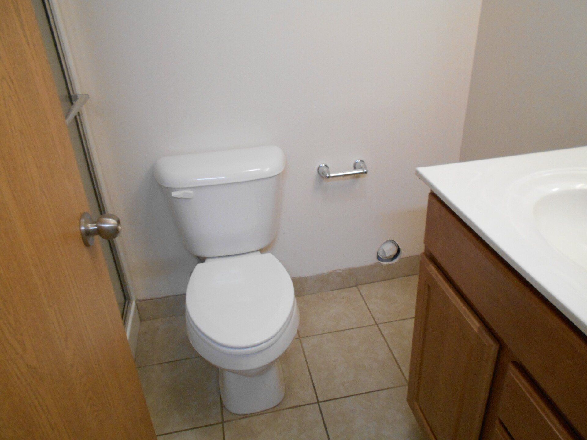 44 W. 9th Ave. - Bathroom Toilet