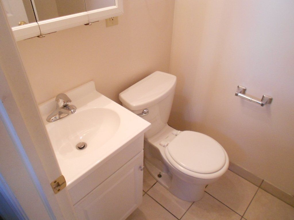 161 W. 10th Ave. - Bathroom