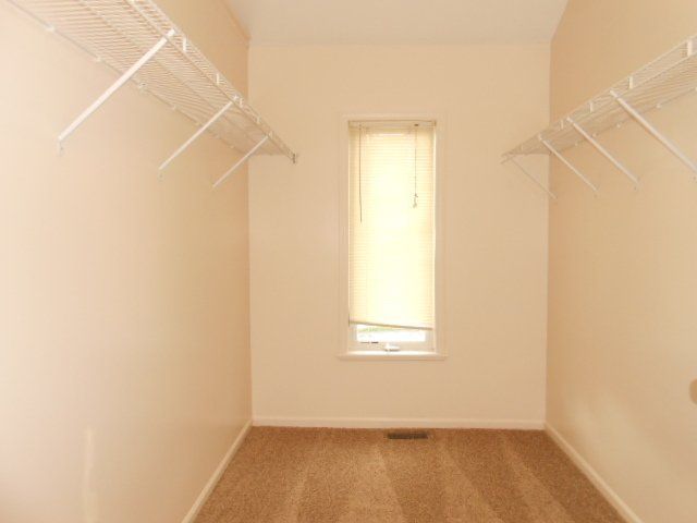 49 W. Tompkins Cottage closet