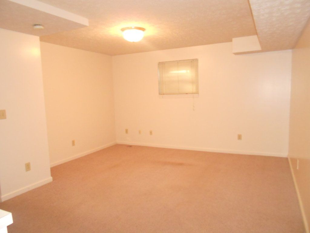 93 E. 15th Ave Apt. C interior 2