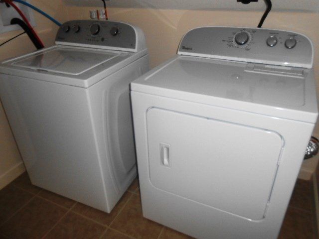 2166 Tuller St. - In Unit Laundry