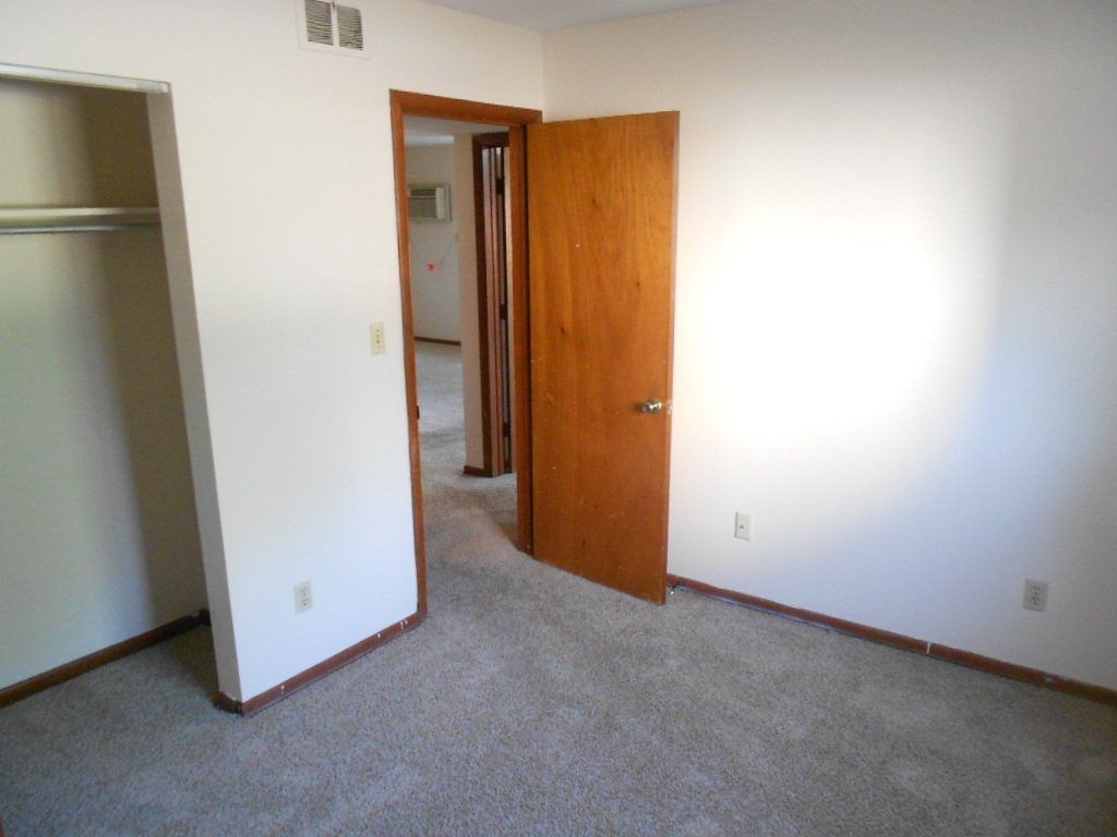 773 Riverview Dr.- Bedroom 02