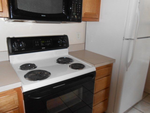 278 E. 13th Ave. - Kitchen