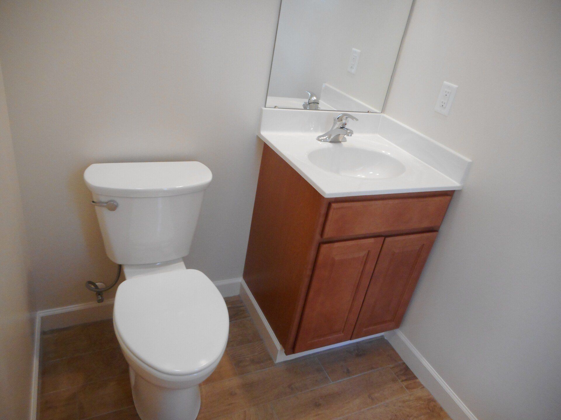 186 E. 16th Ave. - Bathroom 02