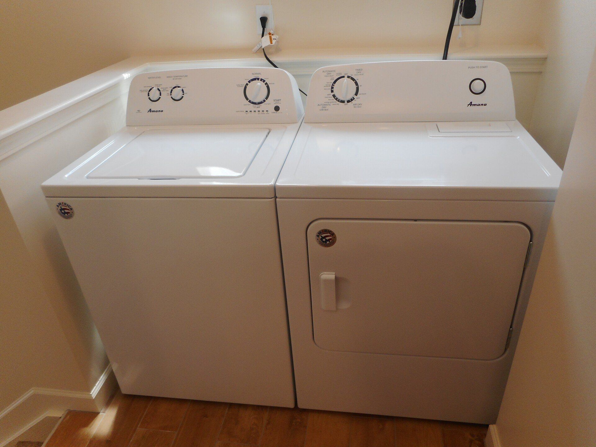 186 E. 16th Ave. - In Unit Laundry