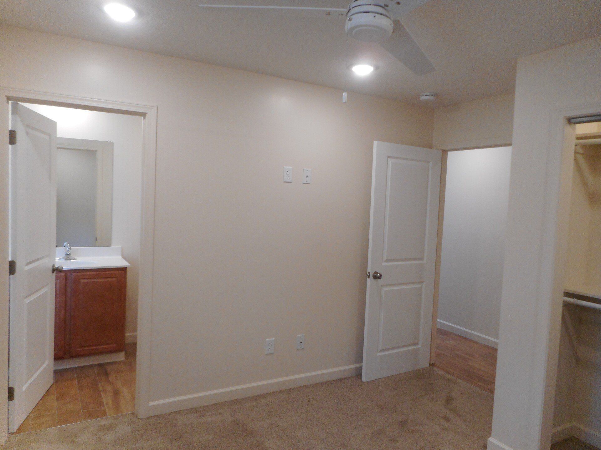 186 E. 16th Ave. - Bedroom 01