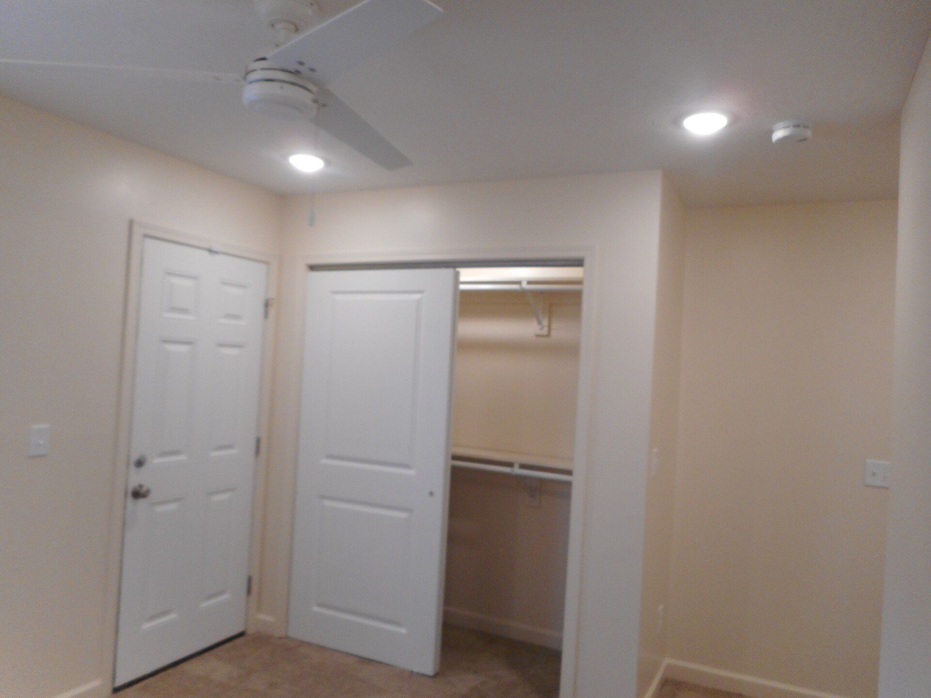 186 E. 16th Ave. - Bedroom closet