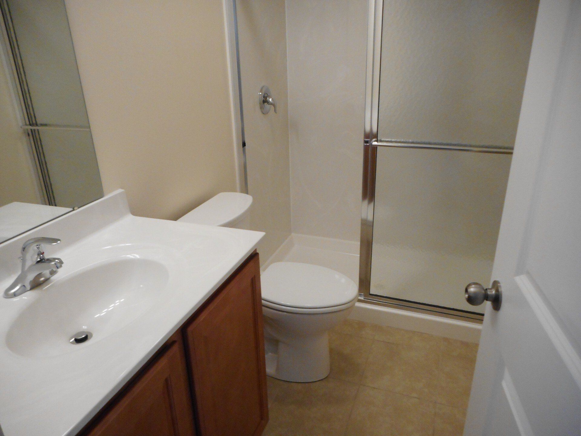 186 E. 16th Ave.- Bathroom 02