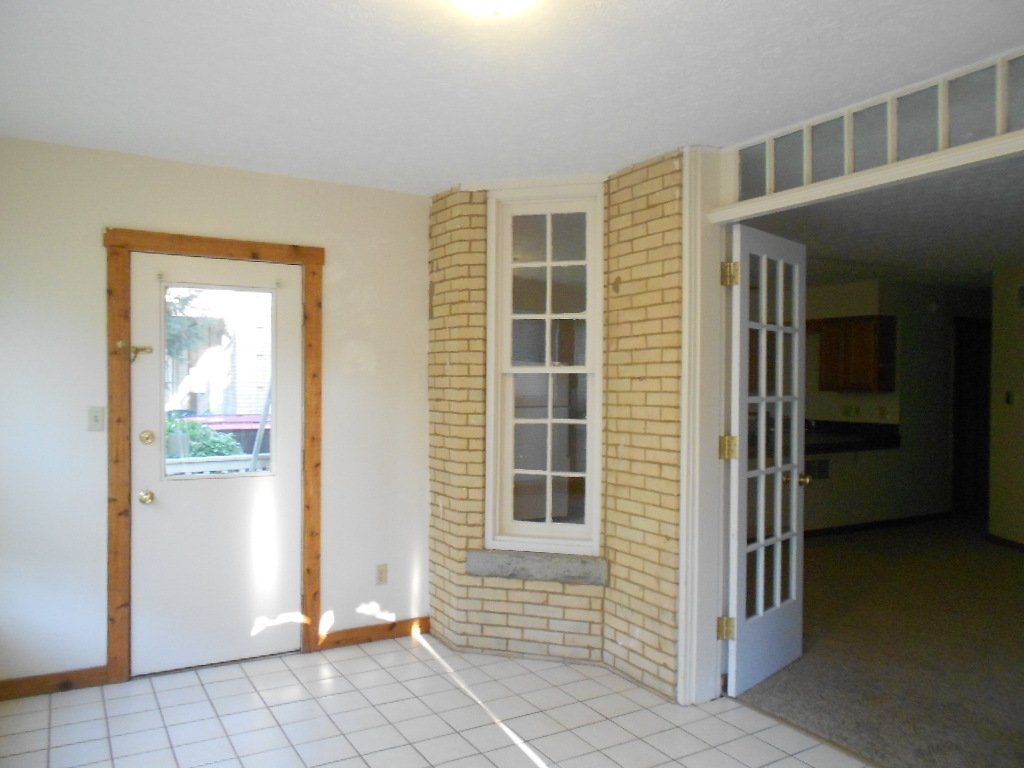 57 E. 14th Ave. Apt. A -  Front door 02