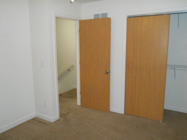 100 E. Norwich Apt. 3 - Bedroom 03