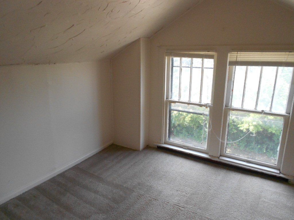 160-166 W. Northwood - Bedroom 02