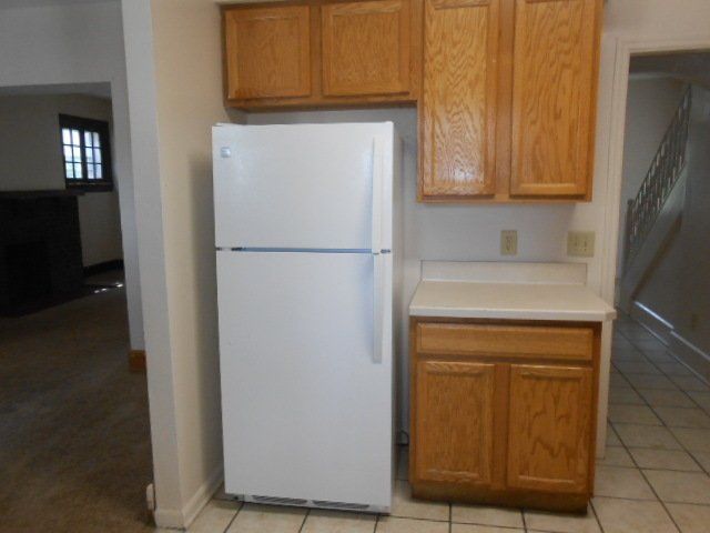 192 E. Lane Ave.-Kitchen 01