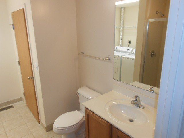 30 E. Norwich Ave Apt. B bathroom