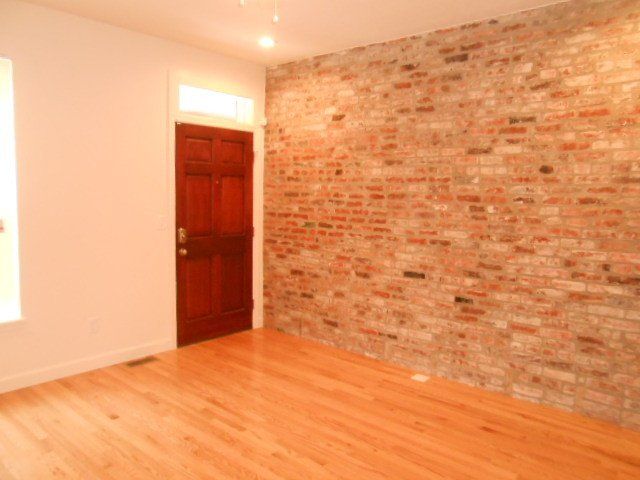 14-24-w-9th-ave- Living room