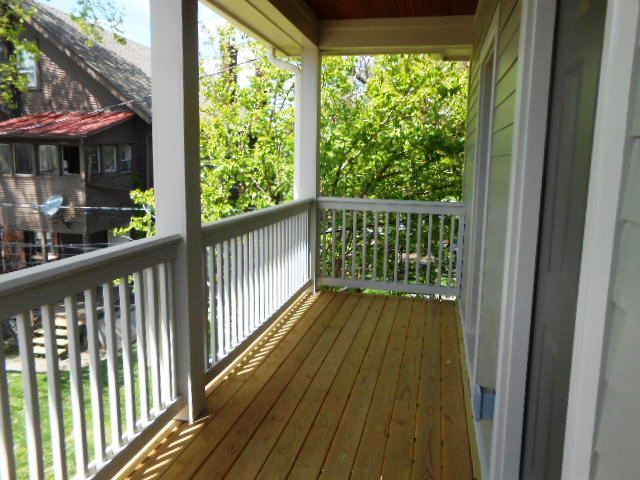 1727 Summit St.- Balcony