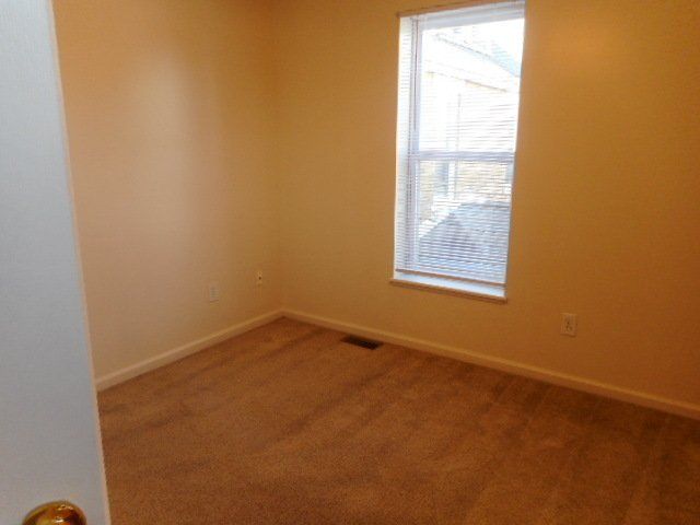 80 E. 11th Ave bedroom