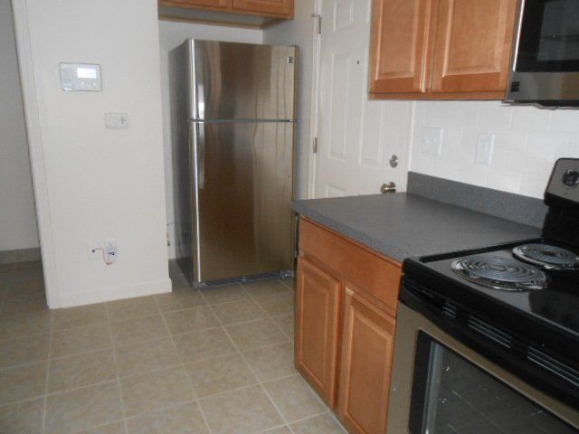12-114 E. 11th Ave- Kitchen 01