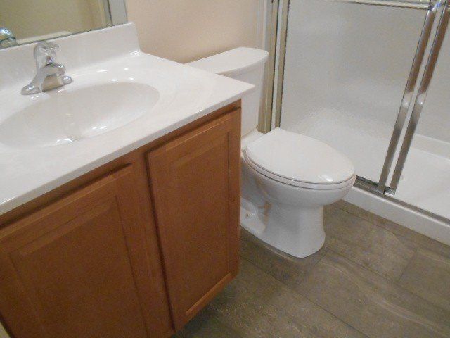351 E. Northwood - Bathroom 01