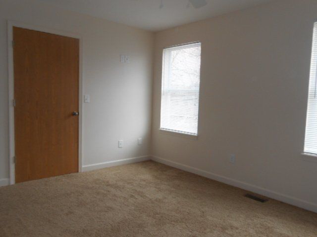 12-114 E. 11th Ave- Bedroom 01