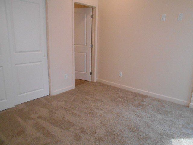353 E. Northwood - Bedroom 02