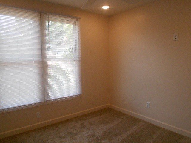 353 E. Northwood - Living Room