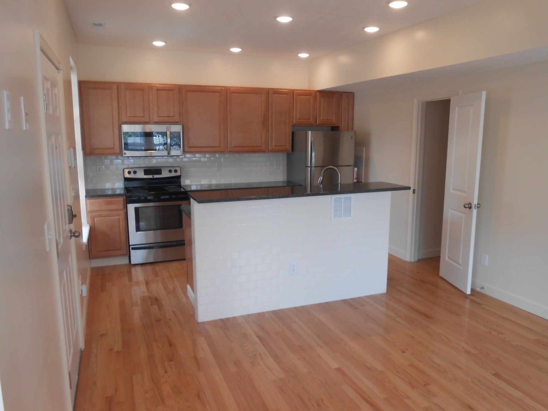 61-67 E. 8th Ave.  - Kitchen 04