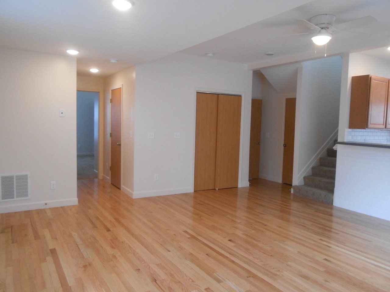 2359 Neil Ave. - Living Room 02