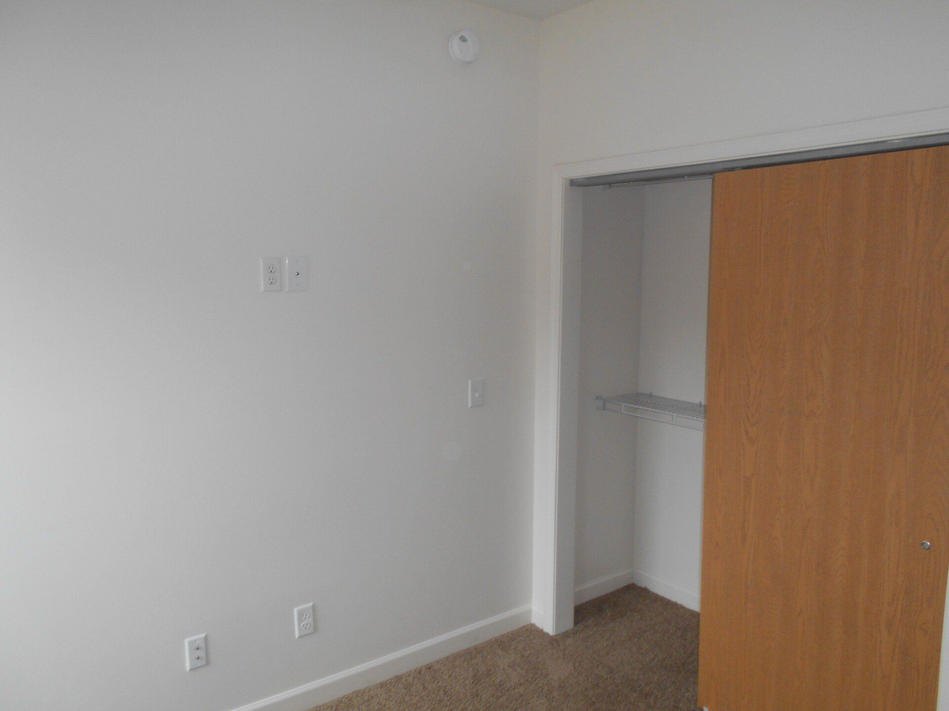 1509-1513 N. High St. - Bedroom 02