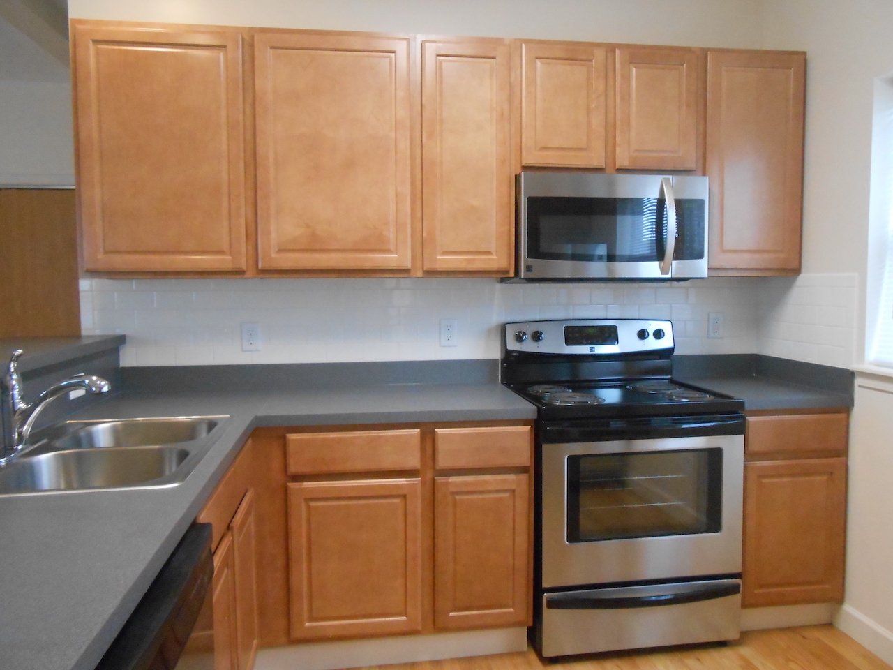 2359 Neil Ave. - Kitchen 01