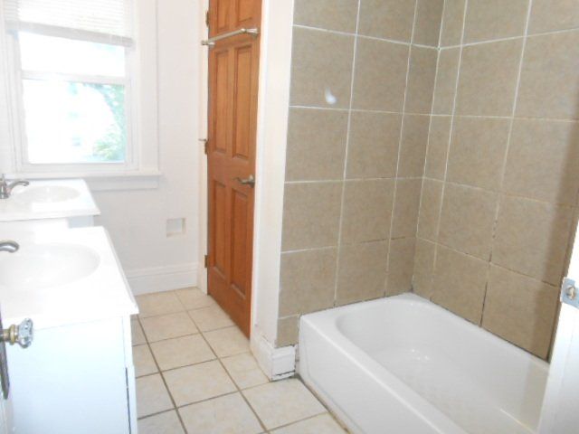 bright and airy bathroom