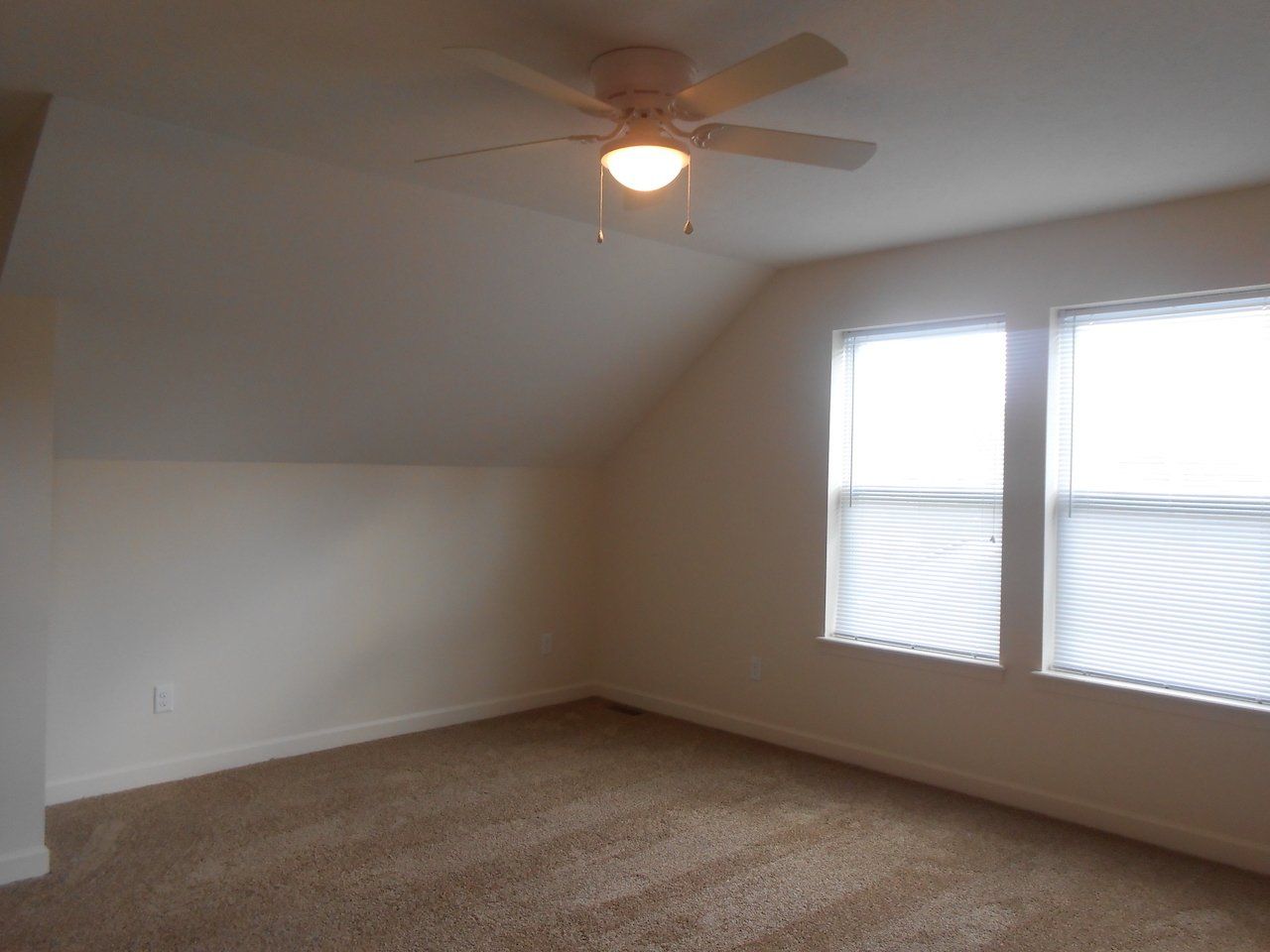 2359 Neil Ave. - Bedroom 02