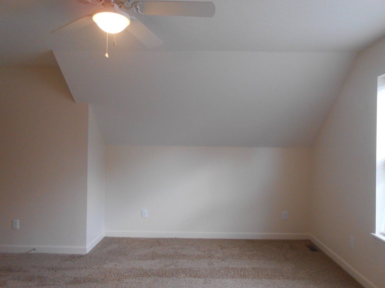 2359 Neil Ave. - Bedroom 03