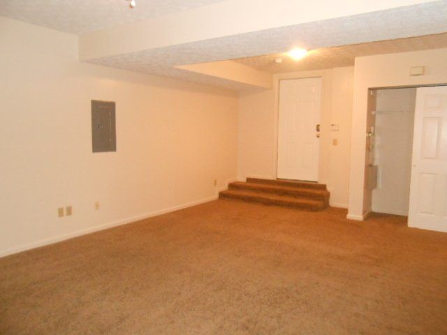 121 E. 15th Ave Apt. I interior 17